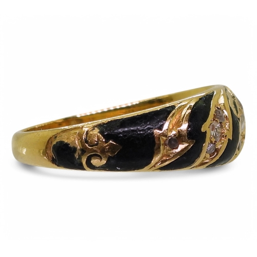 2740 - A MOURNING RINGmade in 18ct gold with full Birmingham hallmark for 1883, with rose and old cut diamo... 