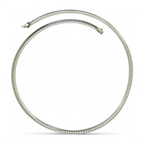 2760 - AN ITALIAN RIBBON CHAINmade in 18ct white gold with a domed profile, length approx 45cm, weight 23gm... 