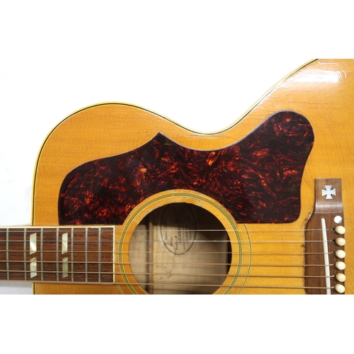 2523 - GIBSON J-185 c.1964Maple back and sides, spruce top, rosewood fretboard with abalone split parallelo... 