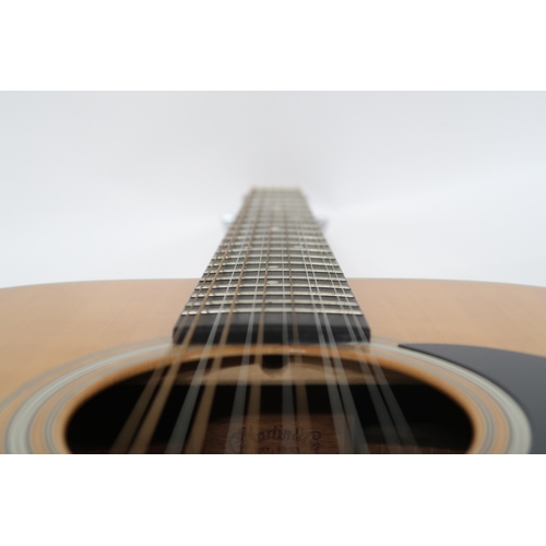 2528 - MARTIN D12-28 2005Rosewood back and sides and a spruce top, ebonised 20-fret fretboard and black pic... 