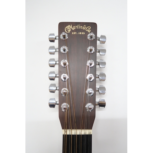 2528 - MARTIN D12-28 2005Rosewood back and sides and a spruce top, ebonised 20-fret fretboard and black pic... 