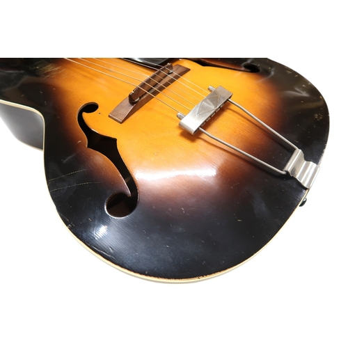 2529 - KALAMAZOO KG-21 c.1935Mahogany back & sides with an arched back, spruce top in a sunburst finish... 