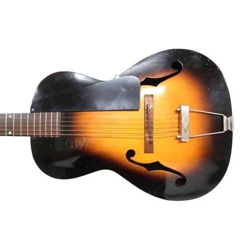 2529 - KALAMAZOO KG-21 c.1935Mahogany back & sides with an arched back, spruce top in a sunburst finish... 