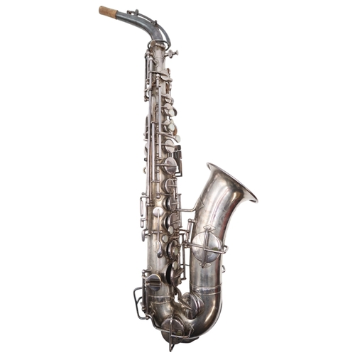 2534 - A CURVED SOPRANO MARTIN SAXOPHONE c.1923Handcraft model, no. 39696, low pitch, in silver plate with ... 