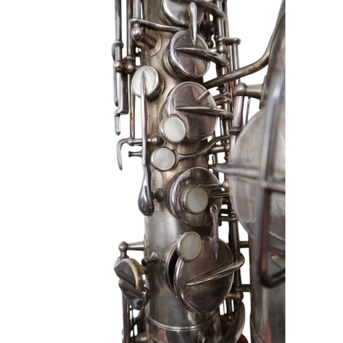 2534 - A CURVED SOPRANO MARTIN SAXOPHONE c.1923Handcraft model, no. 39696, low pitch, in silver plate with ... 