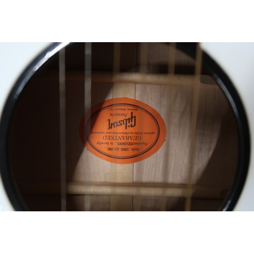 2526 - GIBSON 1960 SJ-200 FLATTOP c.2006In the Everly Brothers style, with maple back and sides and a spruc... 