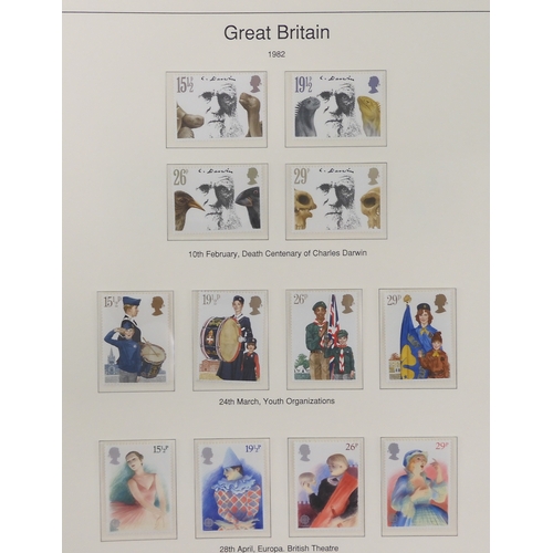 7014 - Great Britain 1841 to 1988 used and newThe Great Britain Collection, most pages complete to include ... 