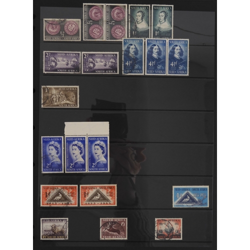 7019 - SOUTH AFRICA a collection on stock sheets to include 1910 2 1/2 d blue Union Of South Africa uswed, ... 