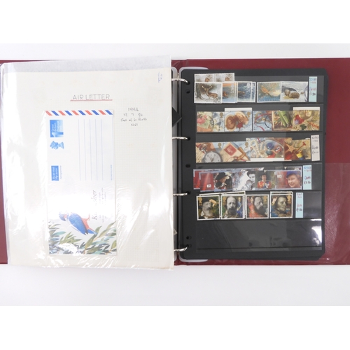 7026 - GREAT BRITAIN A lot comprising The Royal Mail Definitive Collection, various Royal Mail Commemorativ... 