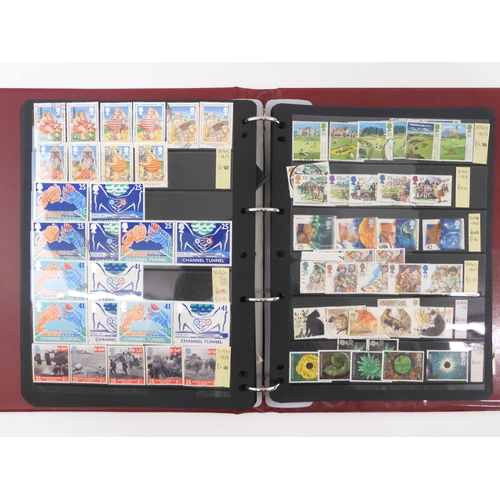 7026 - GREAT BRITAIN <br />A lot comprising The Royal Mail Definitive Collection, various Royal Mail Commem...