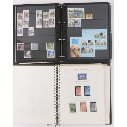 7028 - NEW ZEALAND 1867 to 1992 in four albums to include used 1 d pink SG 237, 3 d yellow sg 231, 1909 to ...