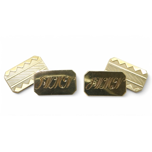 2777A - QUALITY 9CT CUFFLINKSmade in heavy gauge gold, machine engraved with a chevron pattern and hand engr... 