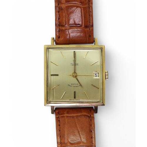 2890 - A TUDOR ROTOR SELF WINDcased in 9ct gold with London import marks for 1968. With a pale golden dial ... 