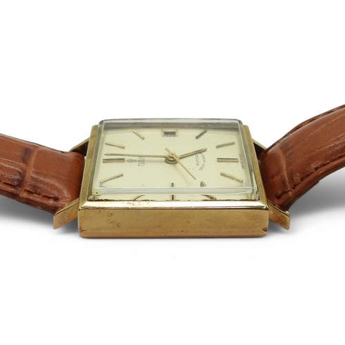 2890 - A TUDOR ROTOR SELF WINDcased in 9ct gold with London import marks for 1968. With a pale golden dial ... 