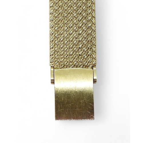 2894 - A LADIES JEAN RENET BRACELET WATCHthe case and integral strap are made in 9ct gold with London hallm... 