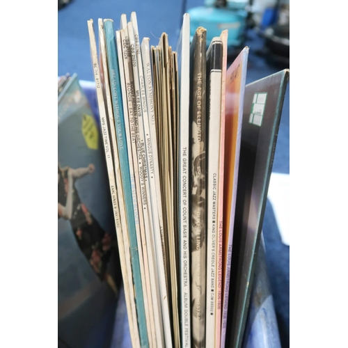 359 - VINYL LP RECORDS, a box of mostly pop and jazz LP records with Charlie Mingus, Pointer Sisters, Chuc... 