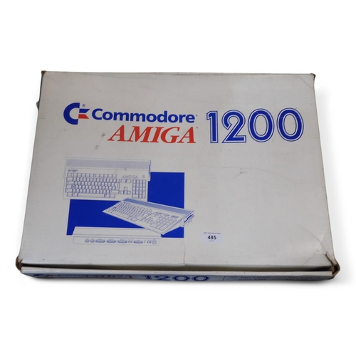 485 - A boxed Commodore Amiga 1200 computer consoleProceeds to benefit animal charity Almanimal Castalla S... 