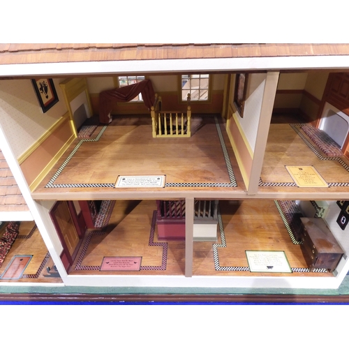 490 - A large and impressive Franklin Mint Hartland Hollow American-style dolls' house, on plinth base, me... 