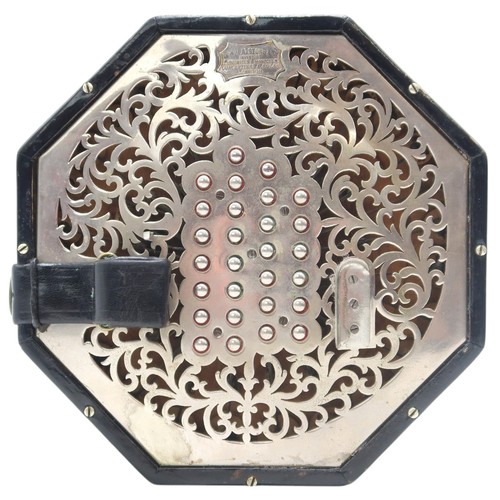 2516 - C. WHEATSTONEfifty-six button concertina, serial no. 24976, with pierced nickel plate ends, 18.5cm a... 