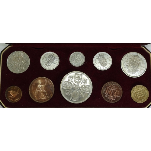 307 - Elizabeth II (1952-2022) Specimen Set 1953A lot comprising two 1953 ten coin sets in Royal Mint... 