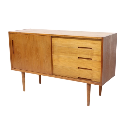 2084 - A MID 20TH CENTURY SWEDISH TEAK TROEDS 