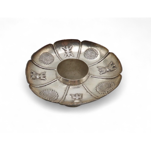 286 - A Sino-Tibetan silver cup stand, of lobed form, with alternating panels of shou characters, 11.5cm d... 