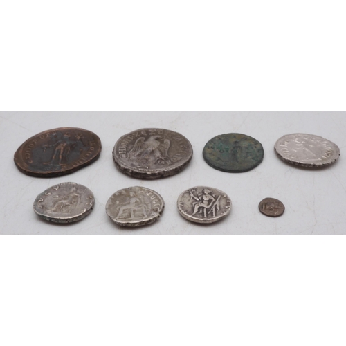 344 - Roman Empire a lot comprising various denarius and tetradrachm Roman coins with examples from Galeri... 