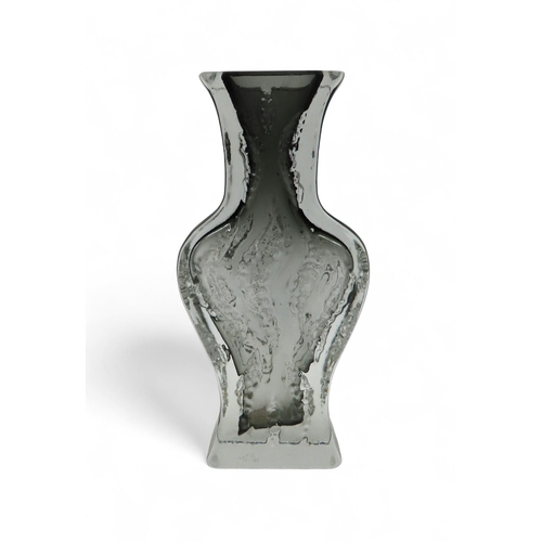 Lot 200       