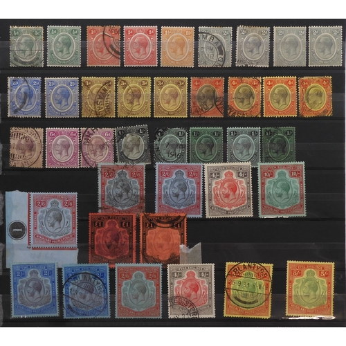 7120 - NYASALAND A superb collection from 1891 to 1933 to include 1891 to 3/- mainly mint, Aarms of Protect... 