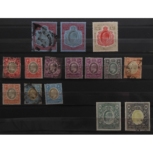 7120 - NYASALAND A superb collection from 1891 to 1933 to include 1891 to 3/- mainly mint, Aarms of Protect... 