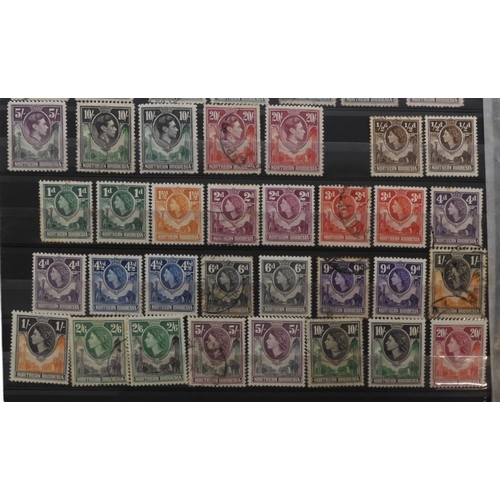 7122 - NORTHERN RHODESIA 1925 to 1953 to include 1925 various mint to 10/- (no7/6) and used to 20/- no7/6 u... 