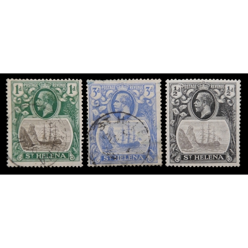 7149 - St Helena 1922 set varieties, to include 1d green sg98a broken mainmast used, 3d blue sg101c cleft r... 