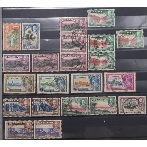 7163 - CEYLON&nbsp; a collection on 4 stock book pages watermark star values to 1/- , various watermarks an... 