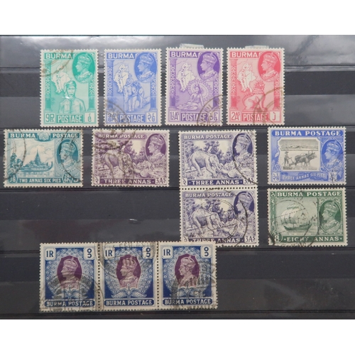 7164 - MALAYSIA&nbsp; and FAR EAST an unorganised collection on 9 stock book pages with STRAITS SETTLEMENTS... 