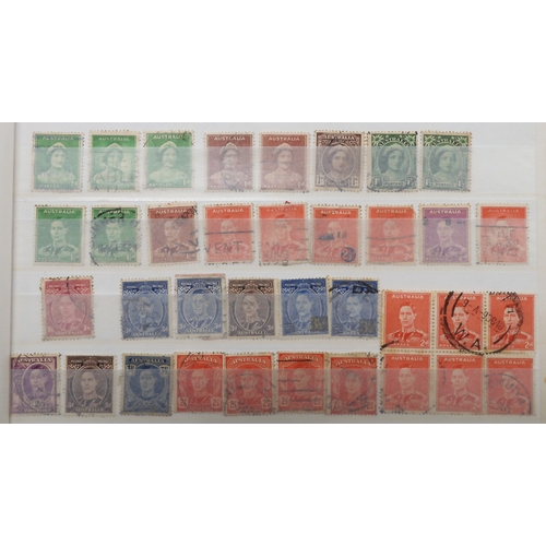 7168 - AUSTRALIA a collection on 7 stock book pages, this collection is bit unorganised however many good a... 