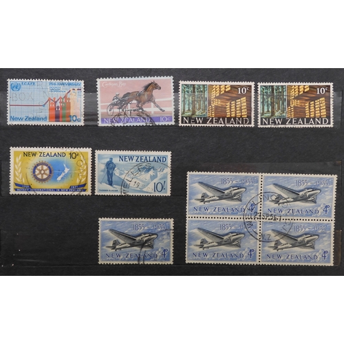 7170 - NEW ZEALAND an unorganised collection i a blue stock book, well worth looking through, to include Ch... 