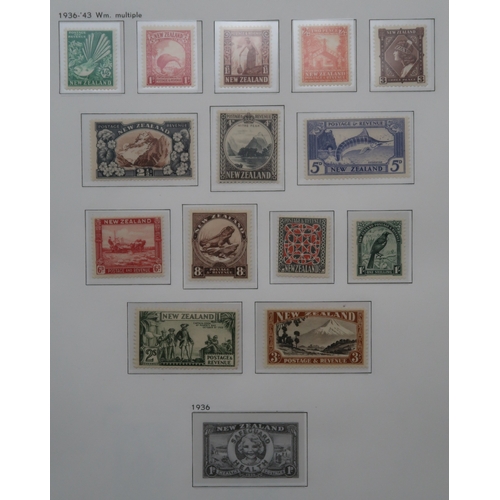 7012 - NEW ZEALAND 1935-36 & 1936-42 Definitive Sets VF to EF mint + some extra values to 2/- mint and ... 