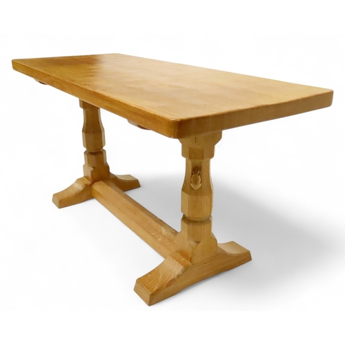 2005 - AN EARLY TO MID 20TH CENTURY OAK ROBERT 