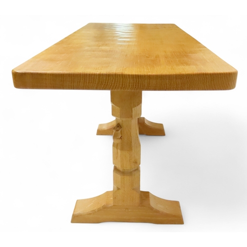 2005 - AN EARLY TO MID 20TH CENTURY OAK ROBERT 