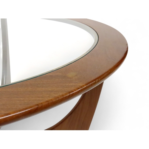 2133 - A MID 20TH CENTURY TEAK G PLAN 