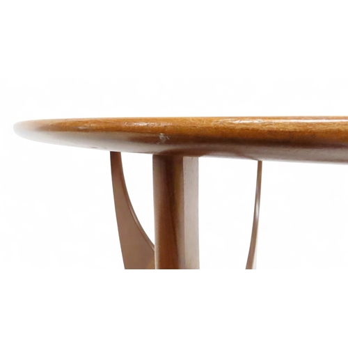 2133 - A MID 20TH CENTURY TEAK G PLAN 