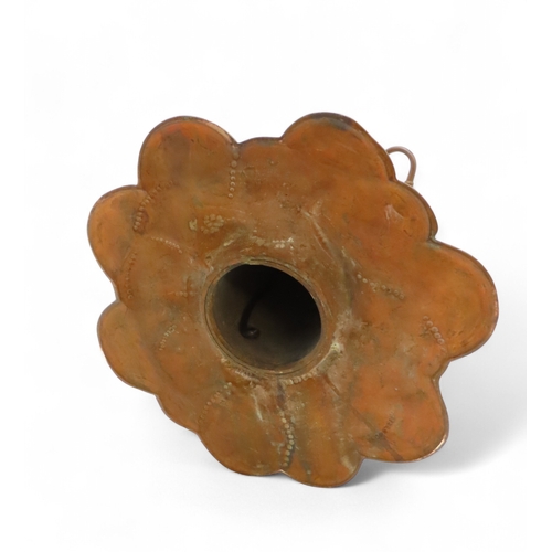 2162 - A 20TH CENTURY TIFFANY STYLE TABLE LAMPthe metal base with waterlilies and bullrushes, the stained a... 