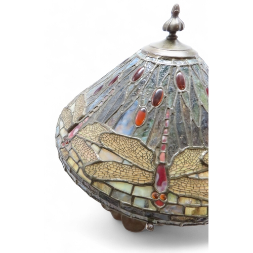 2162 - A 20TH CENTURY TIFFANY STYLE TABLE LAMPthe metal base with waterlilies and bullrushes, the stained a... 