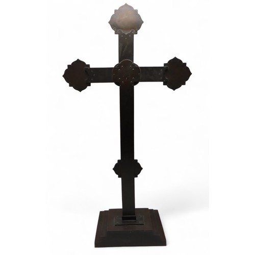 2215 - A DUCHESS OF SUTHERLAND'S CRIPPLES GUILD ARTS AND CRAFTS ALTAR CROSSthe patinated copper cross with ... 