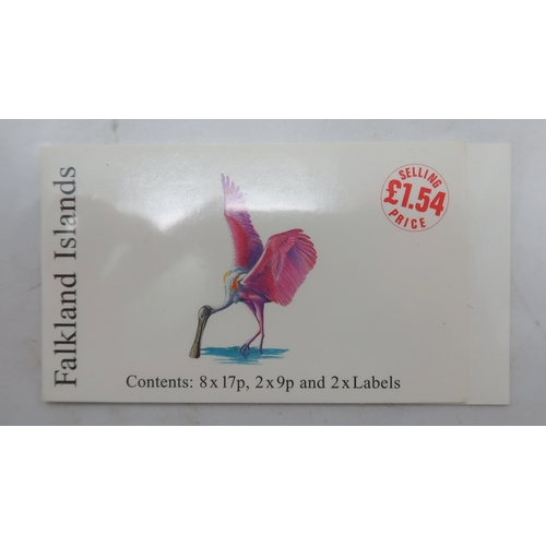 7013 - Small collection of mainly New Zealand Booklets+ a few Ascension Isl, & Falkland Isl. booklets. ... 