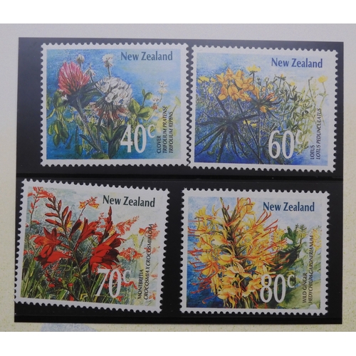 7033 - New Zealand. Collection of Unmounted Mint Stamps and Miniature Sheet for New Zealand , a large quant... 