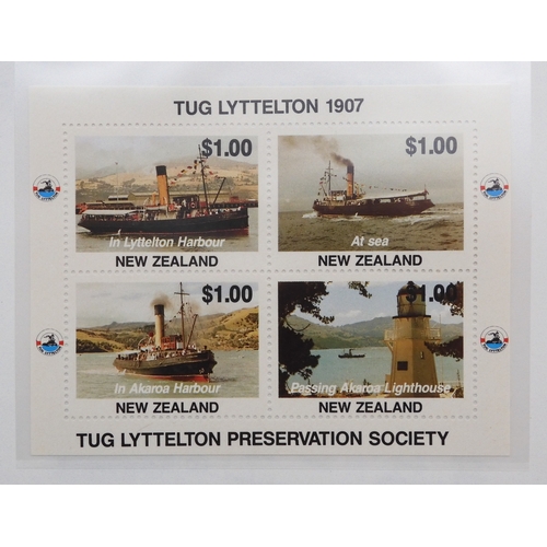 7034 - New Zealand. Small Box containing the remainder of the large New Zealand Collection. With large quan... 