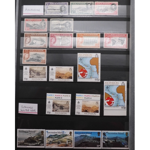 7060 - British Commonwealth Collection in Two Lighthouse Stock Books. with most countries in Dark Blue Stoc... 