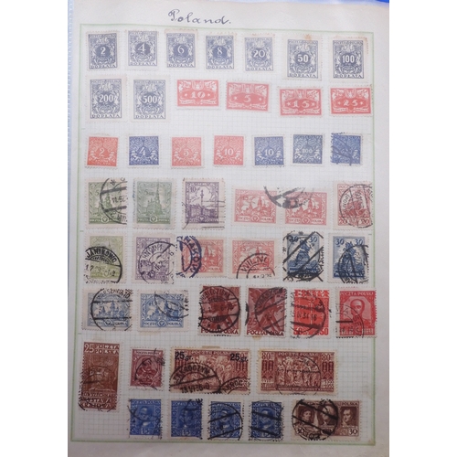 7061 - World collection in two folders from Belgium Congo To Ukraine. Many Hundreds of stamps both Mint and... 