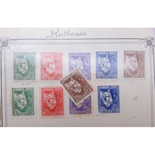 7061 - World collection in two folders from Belgium Congo To Ukraine. Many Hundreds of stamps both Mint and... 